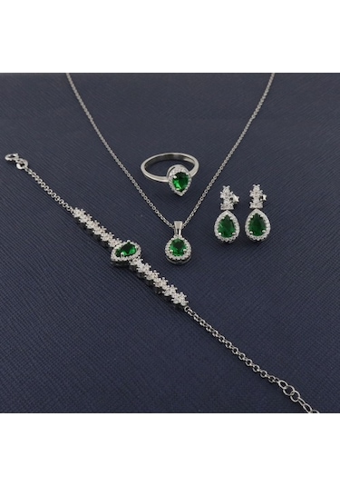 925 Ayar Gümüş Damla Desen Zümrüt Yeşili Şık Set
