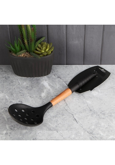 Silikon Bambu Saplı Perotti Siyah Kevgir