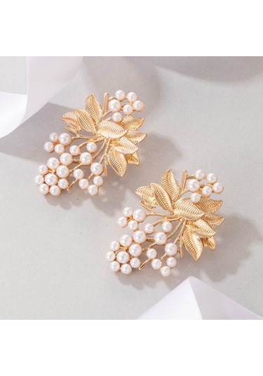 Vkemall İnci İşlemeli Yaprak Desenli Altın Renkli Alerjik Küpe Gold