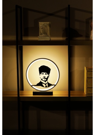 Atatürk Silüetli Metal Led Masa Lambası Dekoratif Işıklı Gece Lambası Modern Tasarım Ataturk