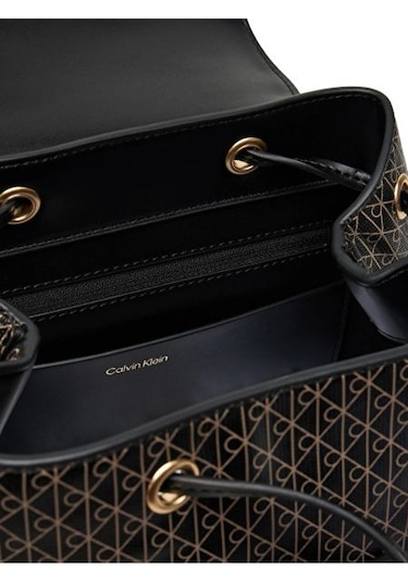 Calvin Klein Kadın Sırt Çanta Lv04f3271g2xa Siyah