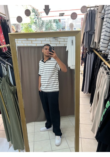 Tuba Toptaş Çizgili Yakalı Triko Tshirt Beyaz