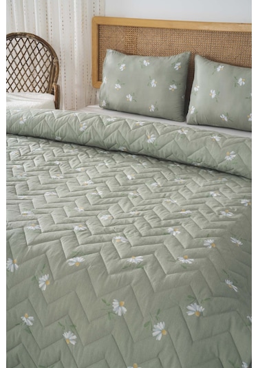 Yeşil Papatya Çift Kişilik Pamuklu Kapitone Pike & Yatak Örtüsü Yeşil