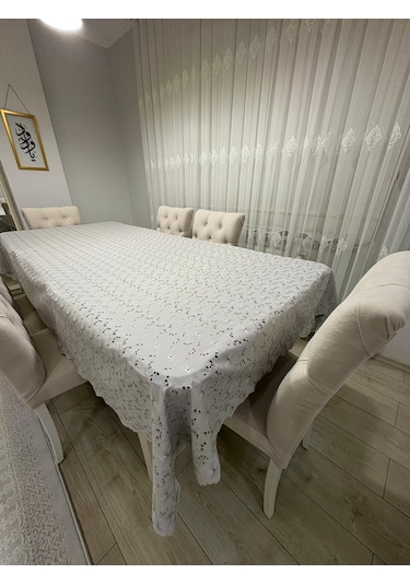 Brode Nakış Işlemeli Dertsiz Masa Örtüsü 150x250 Gri