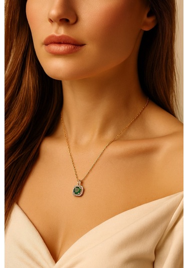 Altın Renk Kare Yeşil Taş Sf Zincir Çelik Kolye - 3661 Çok Renkli