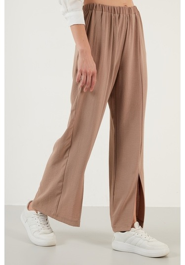 Lela Elastik Bel Bantlı Yırtmaçlı Rahat Kesim Bayan Pantolon 6057038 Vizon