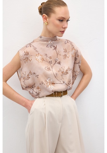Sateen Kısa Kollu Desenli Bluz - Kahve-137042 kahve