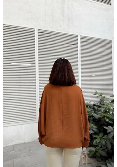 Kadın Taba Airobin Yarasa Duble Kol Salaş Bluz Ekstra Oversize Yuvarlak Yaka - Tesettüre Uygun Taba