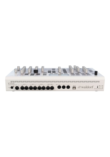 Waldorf Kyra virtual Analog Fpga-based Synthesizer