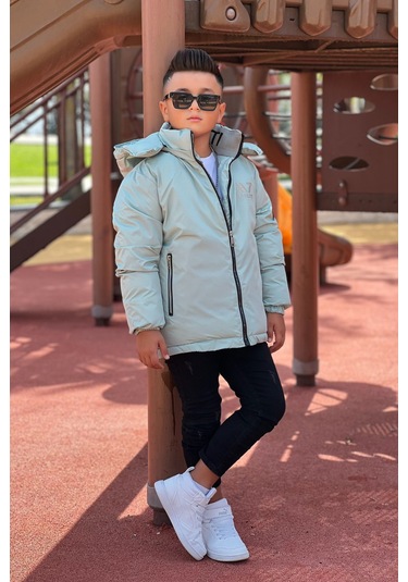 Erkek Çocuk Çıkarılabilir Kapüşonlu Baskılı Yakası Detaylı Kışlık Mont Km3501 Mint