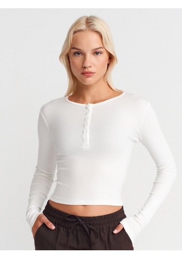 Dilvin 31442 Uzun Kollu Çıtçıt Düğmeli Top-ekru Ekru
