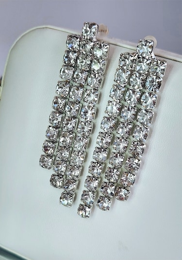 Taşlı Sallantılı Silver Renk Küpe Silver