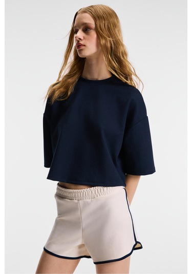 VELA Kadın Esnek Kumaşlı Bisiklet Yaka Oversize Fit Lacivert T-Shirt