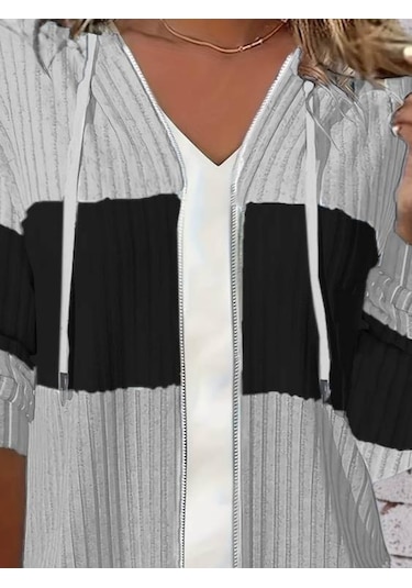 Kadın Uzun Kollu Kapşonlu Önden Fermuarlı Blok Desenli Şardonlu Kaşkorse Ceket Gri