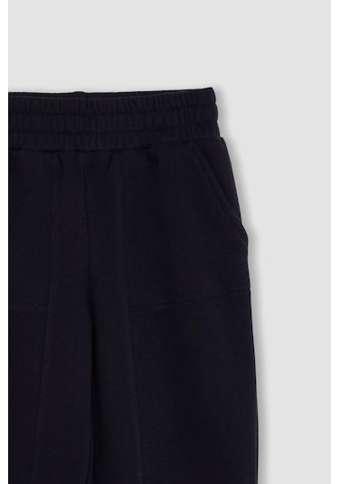 DeFacto Kız Çocuk Beli Paçası Lastikli Cepli Basic Düz Kalın Jogger Eşofman Altı D3840A824WNNV146 Lacivert