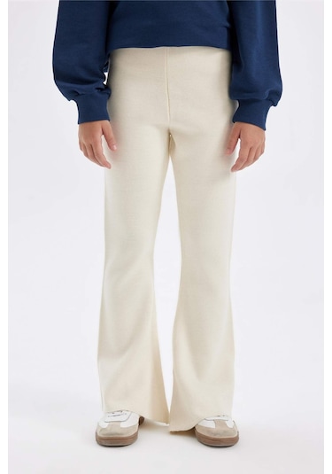 Defacto Kız Çocuk Flare Fit İspanyol Paça Basic Düz Triko Pantolon A6029A824WNER233 Ekru