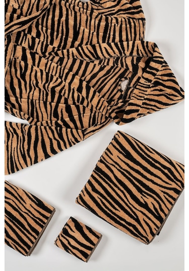 Soley Tiger %100 Pamuk Kadife Misafir Havlusu