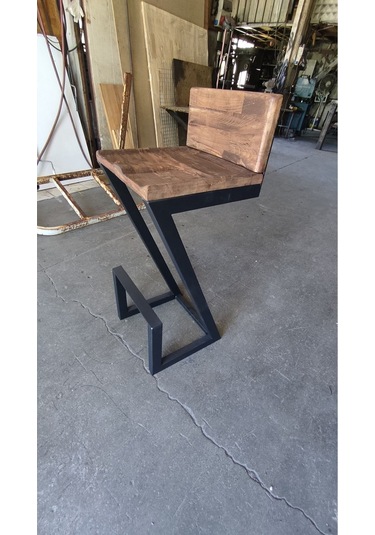 Sırtlıklı Endüstriyel Doğal Ahşap Bar Sandalyesi Siyah