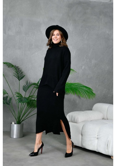 Kadın Balıkçı Yaka Oversize Kazak Uzun Etek İkili Triko Takım Siyah