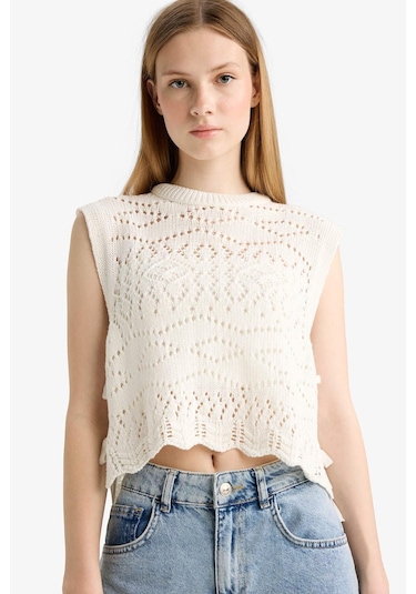 Defacto Coool Slim Fit Dar Kesim Bisiklet Yaka Yan Bağcıklı Kroşe Süveter F4008ax25smwt32 Beyaz Defacto Coool Slim Fit Dar Kesim Bisiklet Yaka Yan Bağcıklı Kroşe Süveter F4008ax25smwt32 Beyaz