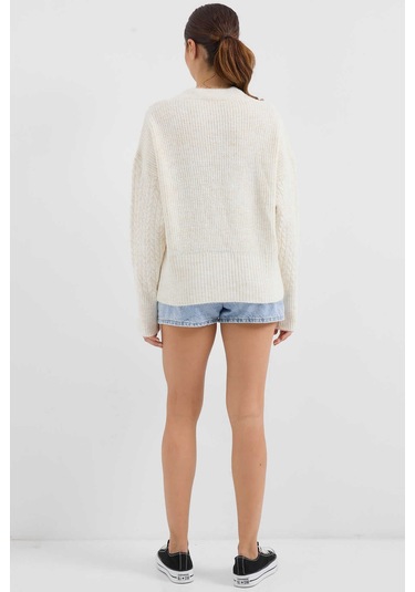 Gabria Örgülü Düğmeli Hırka Ekru
