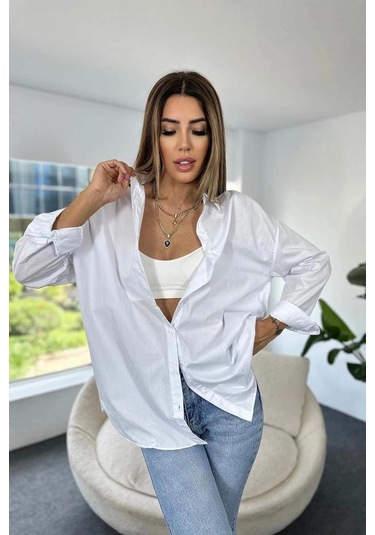 Pamuklu Poplin Kumaş Sırtı Yırtmaçlı Tasarım Kadın Gömlek Beyaz