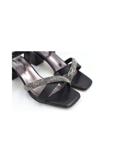 Beyaz Desny Taş Biye Detaylı Topuklu Kadın Ayakkabı Siyah Siyah