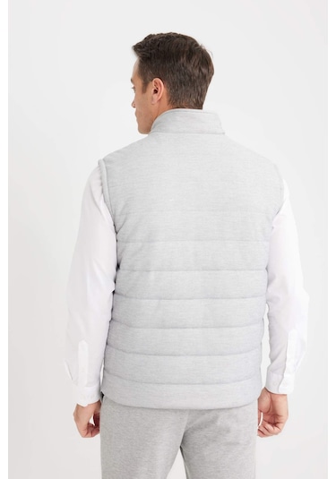 DeFacto Slim Fit Dar Kesim Dik Yaka Fermuarlı Yelek D7536AX25SPGR221