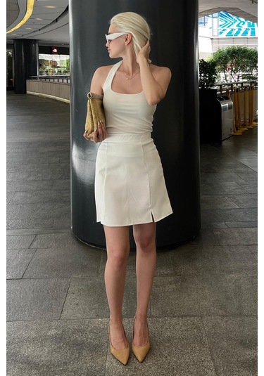 Madmext Beyaz Yüksek Bel Önden Yırtmaçlı Kısa Etek Mg2086 Beyaz