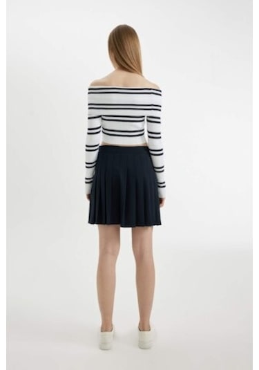 Defacto Coool Pilise Yüksek Bel Basic Düz Gizli Fermuarlı Lacivert Mini Etek D4492AX24AUNV82 Lacivert Defacto Coool Pilise Yüksek Bel Basic Düz Gizli Fermuarlı Lacivert Mini Etek D4492AX24AUNV82 Lacivert