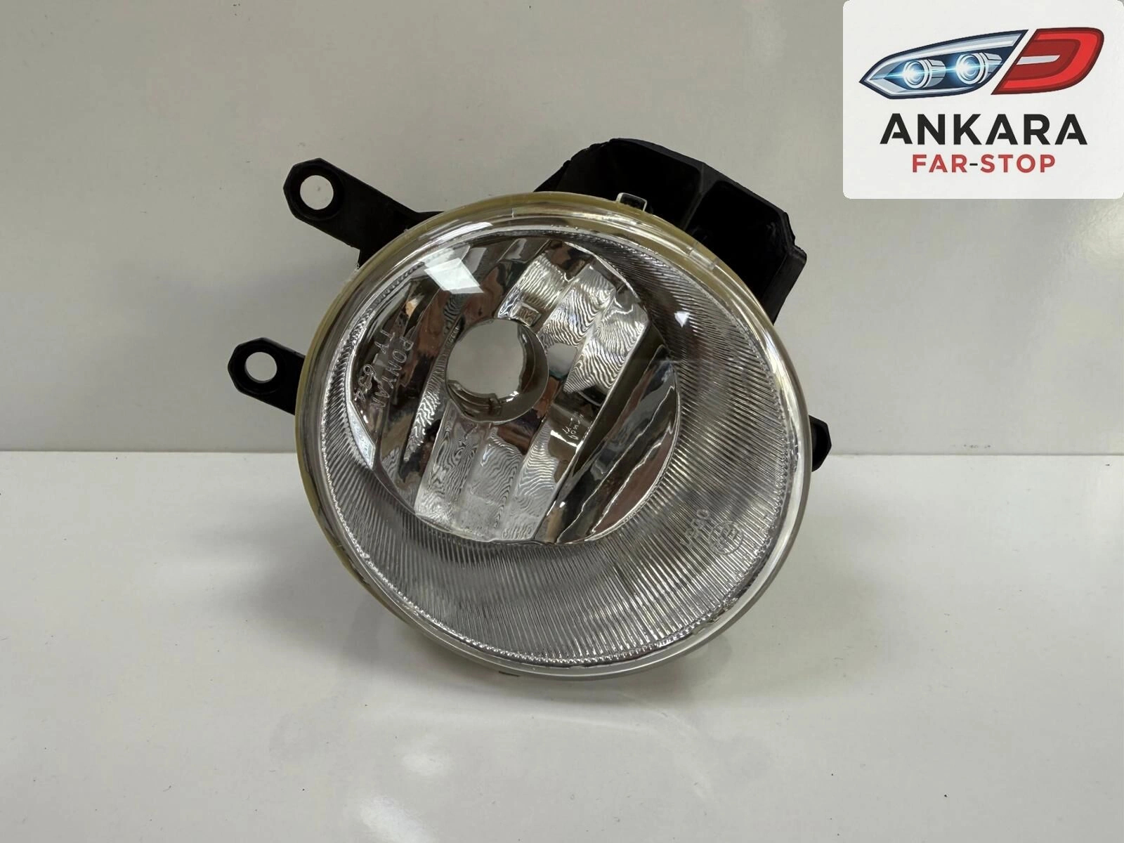 Toyota Yaris 2013 - 2021 Sis Lambası Ön Sol