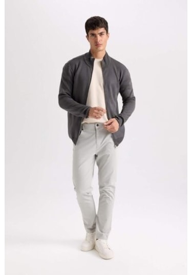 DeFacto Yazlık Gabardin Chino Kanvas Pantolon Slim Fit Dar Kesim Dar Paça Cepli B2089AX25SPGR296 DeFacto Yazlık Gabardin Chino Kanvas Pantolon Slim Fit Dar Kesim Dar Paça Cepli B2089AX25SPGR296