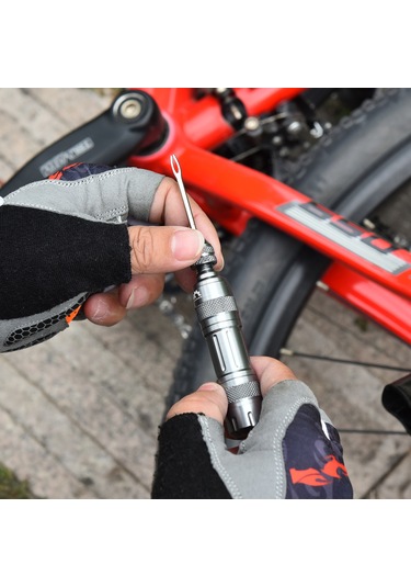 Geeksen Alüminyum Kasa İçerisinde Hızlı Tamir Seti - Pnömatik Lastik Delik Tamiri, Valf Çekirdek Kaldırma Ve Debris Temizleme Aracı Gümüş