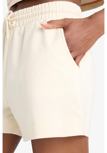 DeFactoFit Standart Fit Sporcu Kısa Paça Basic Düz Şort Z6696AZ25SMBG700