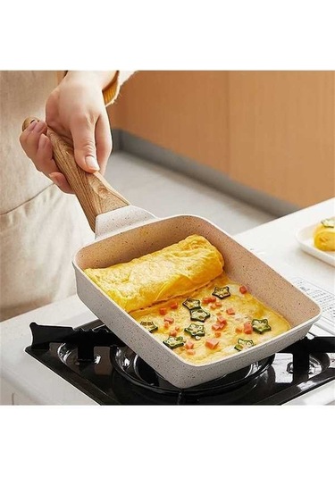 Novahub Ahşap Saplı Alüminyum Yeşil Omlet Tavası - Çok Amaçlı Pratik Tava Siyah Siyah