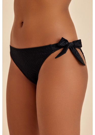 Bali Siyah Yandan Bağlamalı Bikini Alt Siyah
