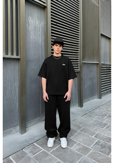 Flaw Nakışlı Oversize Tişört Siyah Siyah