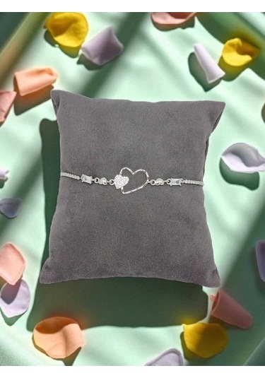 Kalp Figürlü Taş Detaylı 925 Ayar Gümüş Bileklik Gümüş