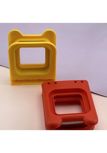 Kırmızı Ekmek Kesici Verimli Paslanmaz Çelik Sandviç Kesici Kullanımı Kolay Çıkarılabilir Bıçak Gıda Sınıfı Ev Sandviç Makinesi