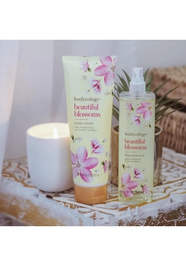 Bodycology Beautiful Blossoms Çiçeksi Kadın Vücut Spreyi 237 Ml