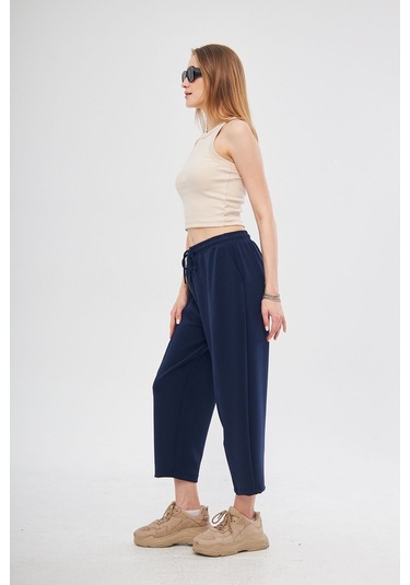 Haki Ultra Yumuşak, Dikiş Detaylı Havuç Kesim Bağcıklı Lastikli Bilek Boy Kadın Modal Pantolon Lacivert