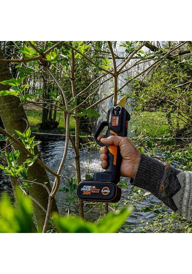 Worx WG330E 20V 2.0 Ah Li-İon Tek Akülü Profesyonel Kömürsüz Dal Budama Makası