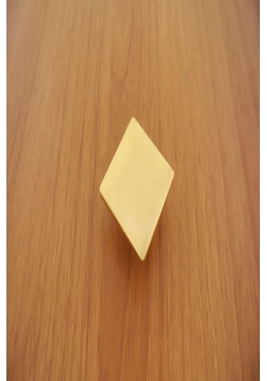 Azimkarhirdavat Nergis Kulp Mat Altın