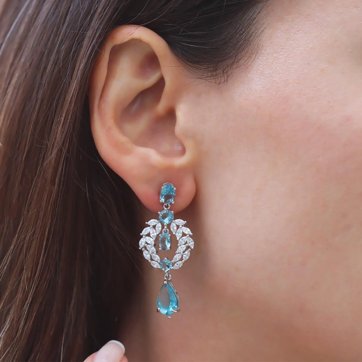 Aquamarine Taşlı Başak Modeli Gümüş Küpe Gümüş