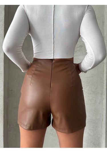 Biçomi Parçalı Cepli Deri Şort Taba W26312 Taba