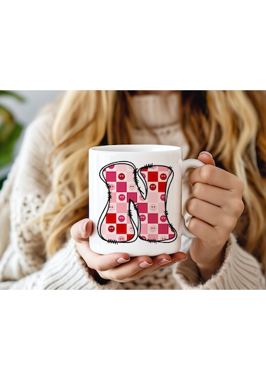 N Harfi Pembe Kareli Kalpli Göz Emojili Kupa Bardak Eğlenceli Kareli Tasarım Kahve Çay Kupası 07 Beyaz