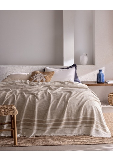 Castillones Çift Kişilik Pamuklu Yatak Örtüsü - Bej 8684427228715 Ekru