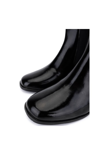 Tamer Tanca Kadın Hakiki Deri Siyah Rugan Topuklu Bot 1120 615 Bn Bot Sk25-26 Sıyah Rugan SİYAH RUGAN