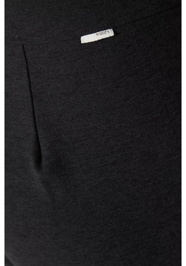 Vuori Dreamknit Move Elevation Pantolon, Esnek & Nem Emici Tasarım Siyah