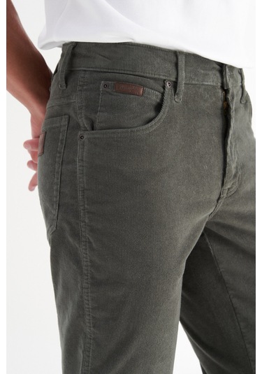 Wrangler Erkek Pantolon Mw12sec 300 Yeşil Yeşil